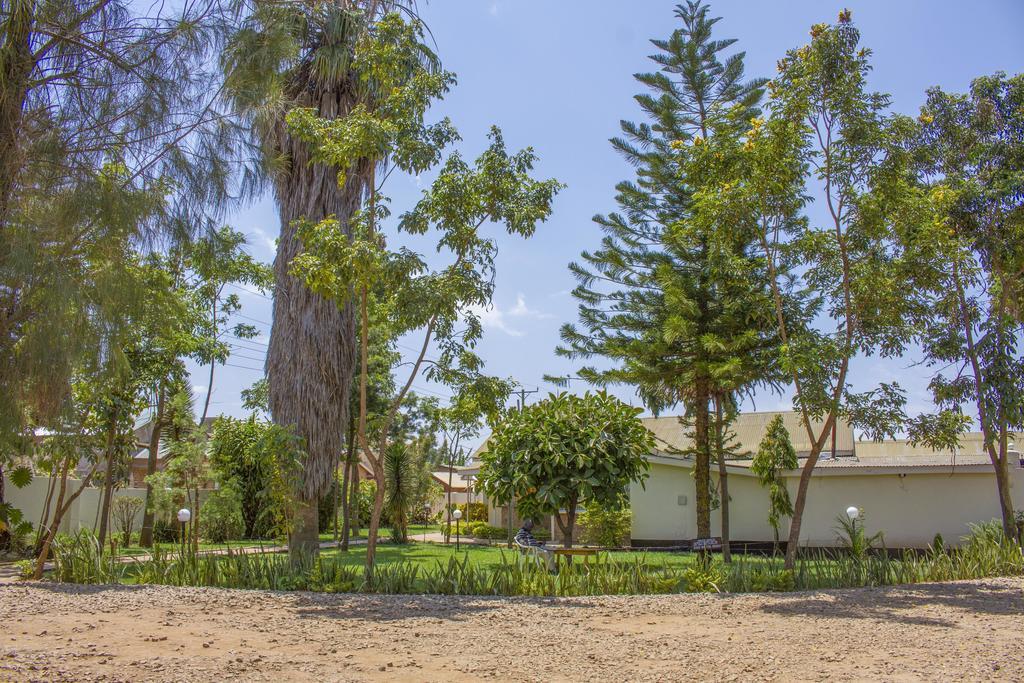 Isibania Borderpoint Lodge Migori Bagian luar foto